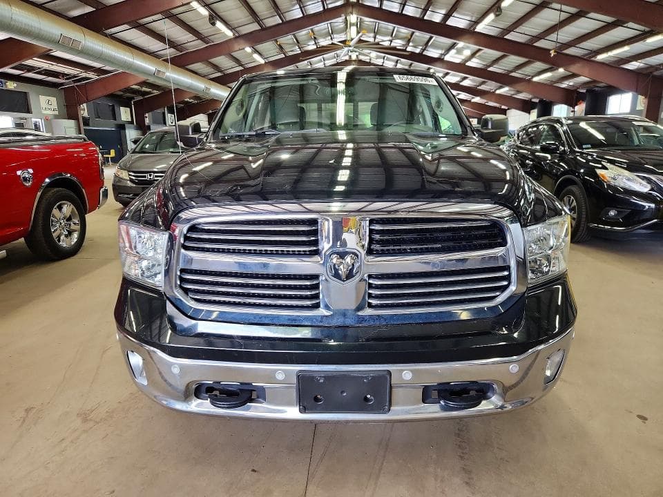 2017 RAM 1500 SLT 5