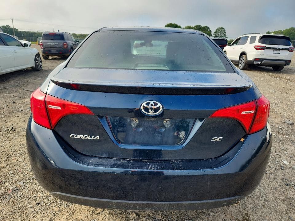 2017 TOYOTA COROLLA SE 6