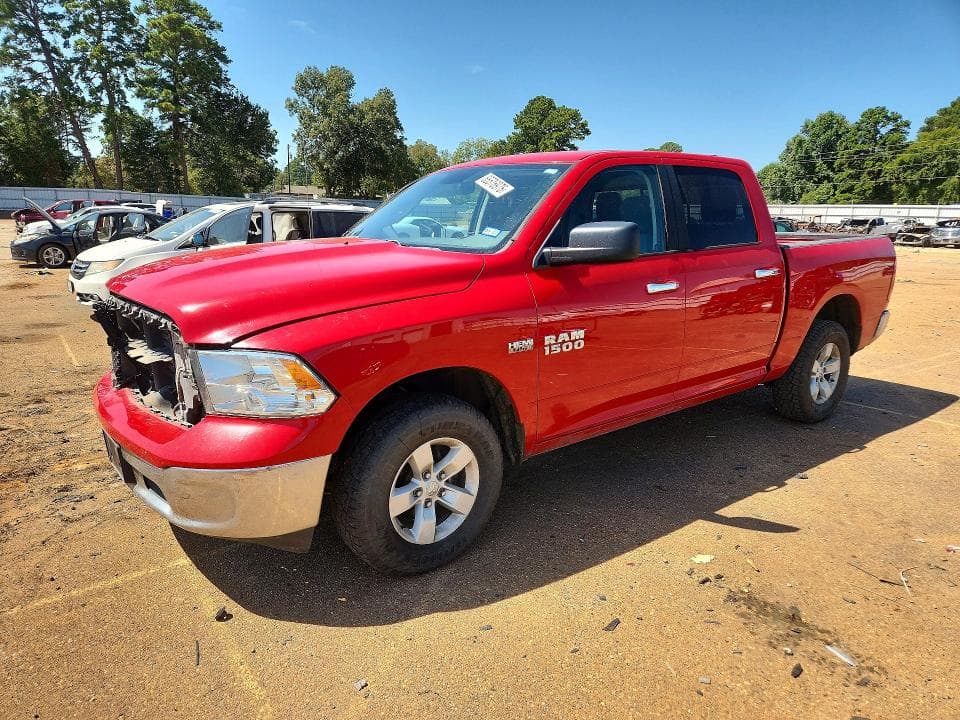 2018 RAM 1500 SLT - 1