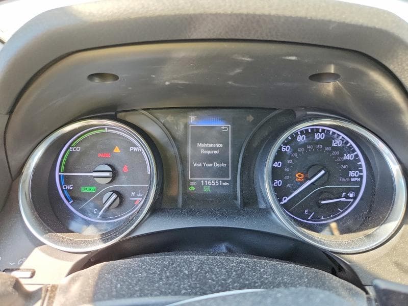 2020 TOYOTA CAMRY SE 9