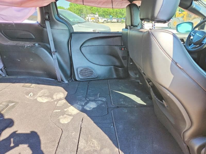 2026 CHRYSLER PACIFICA SELECT 11