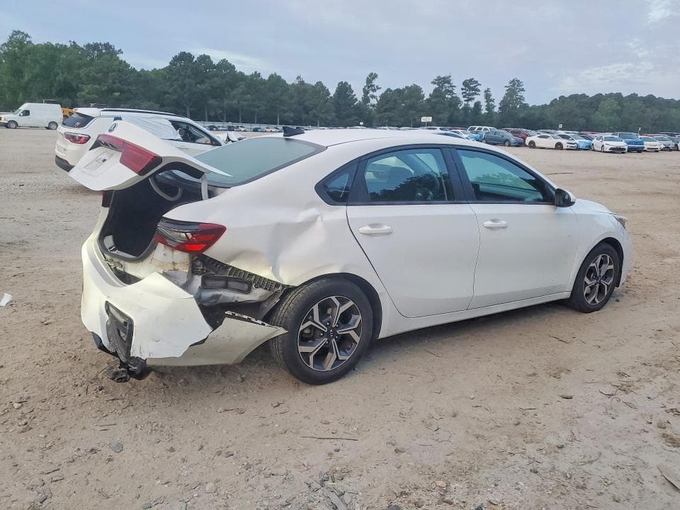 2021 KIA FORTE LXS 3