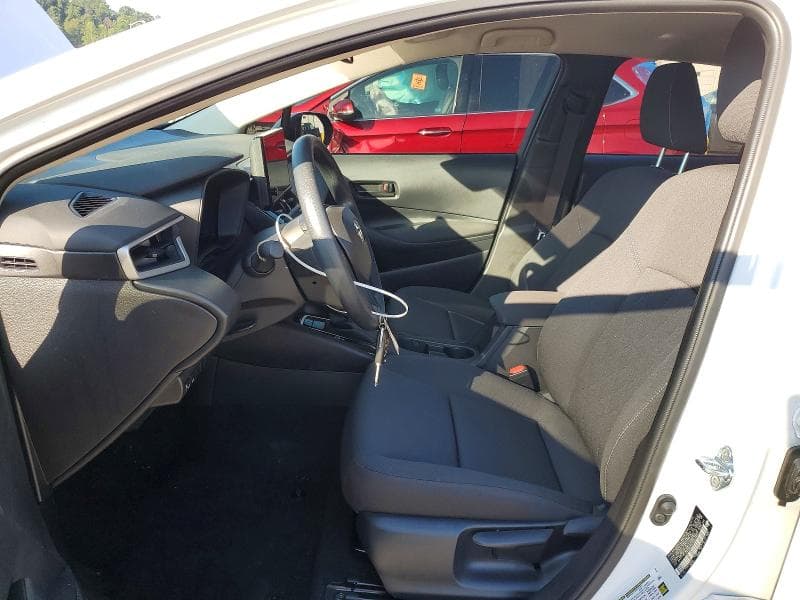 2026 TOYOTA COROLLA LE 7