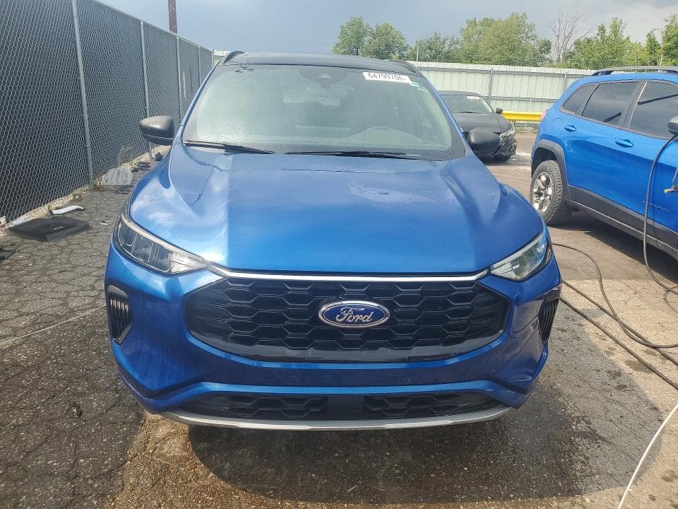 2023 FORD ESCAPE ST LINE 5