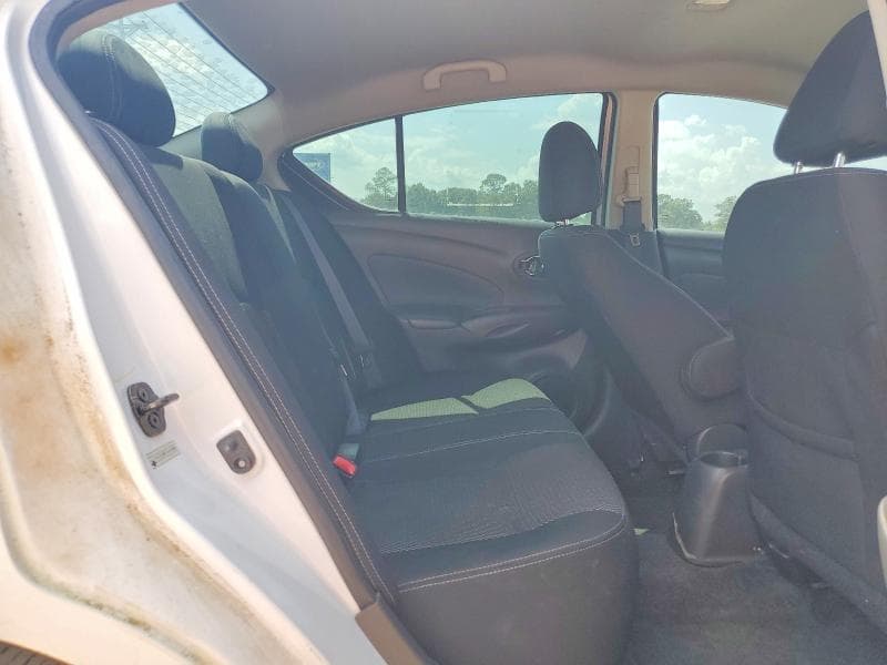 2019 NISSAN VERSA SV 10