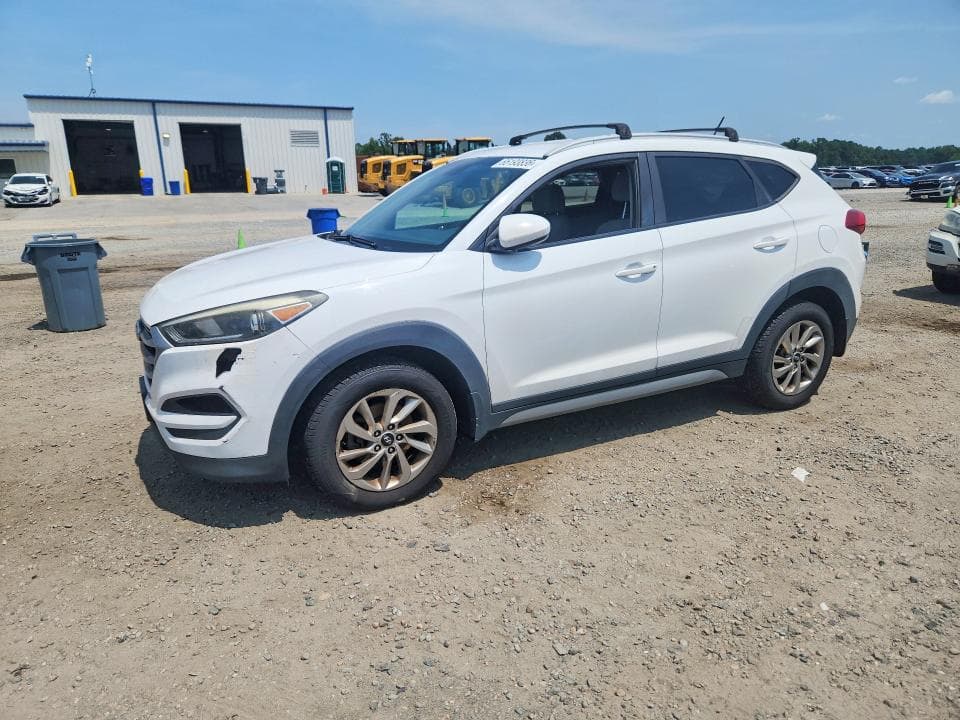 2017 HYUNDAI TUCSON SE - 1