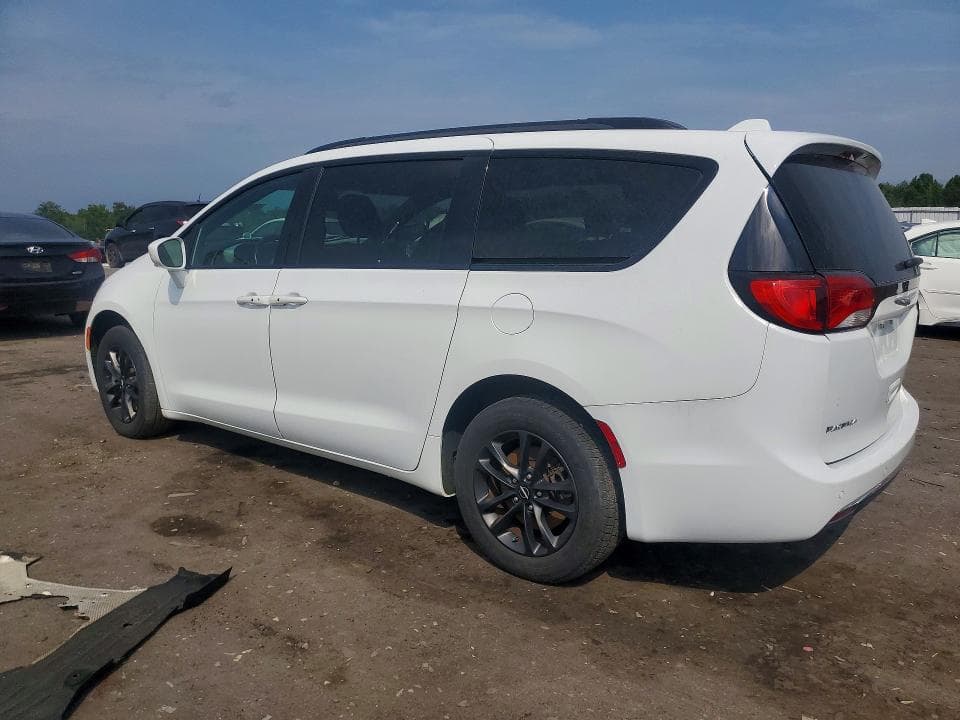 2020 CHRYSLER PACIFICA TOURING L 2