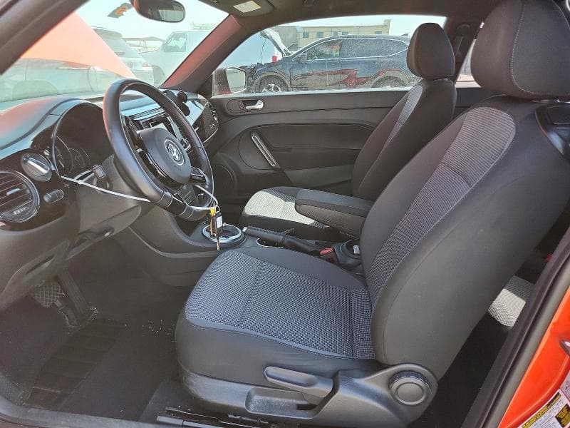 2018 VOLKSWAGEN BEETLE S 7