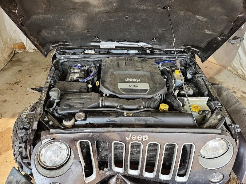 2018 JEEP WRANGLER UNLIMITED SAHARA 12
