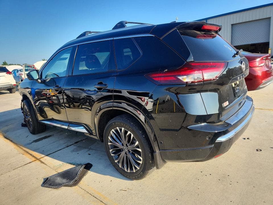 2025 NISSAN ROGUE PLATINUM 2