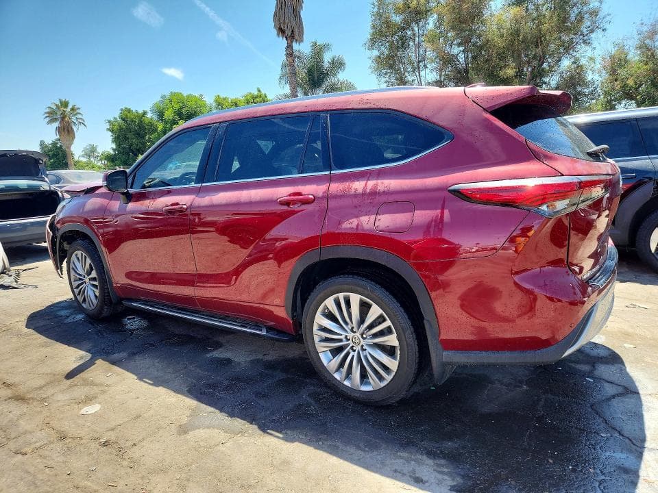 2021 TOYOTA HIGHLANDER PLATINUM 2