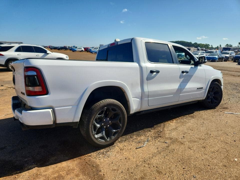 2023 RAM 1500 LIMITED 3