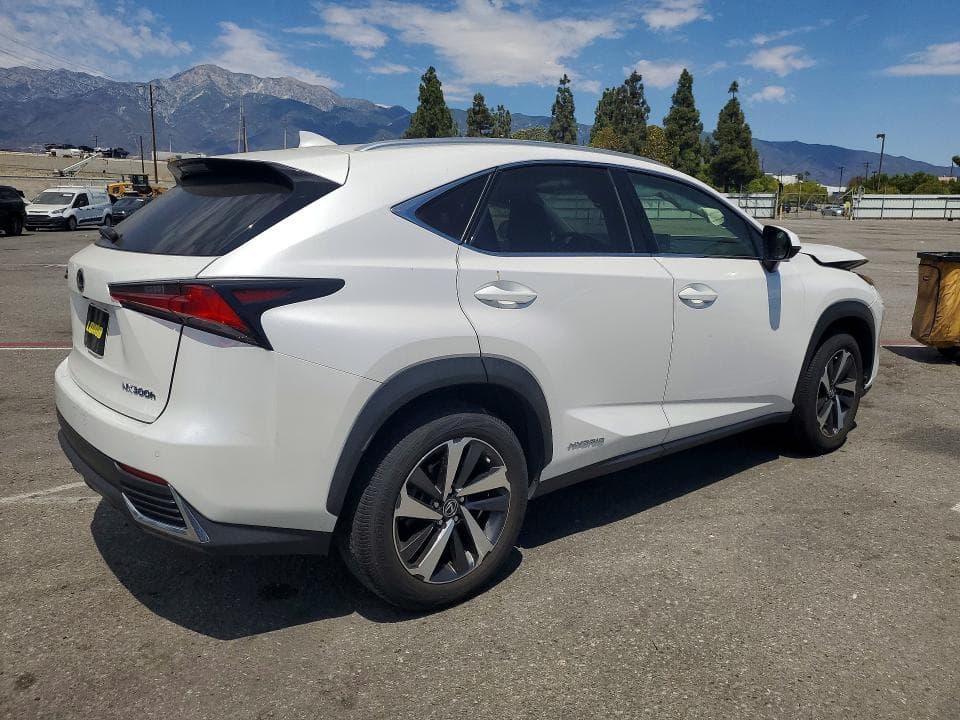 2021 LEXUS NX 300H BASE 3