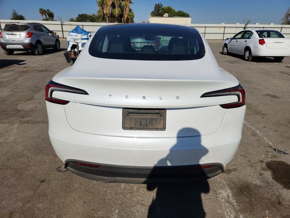 2025 TESLA MODEL 3 6