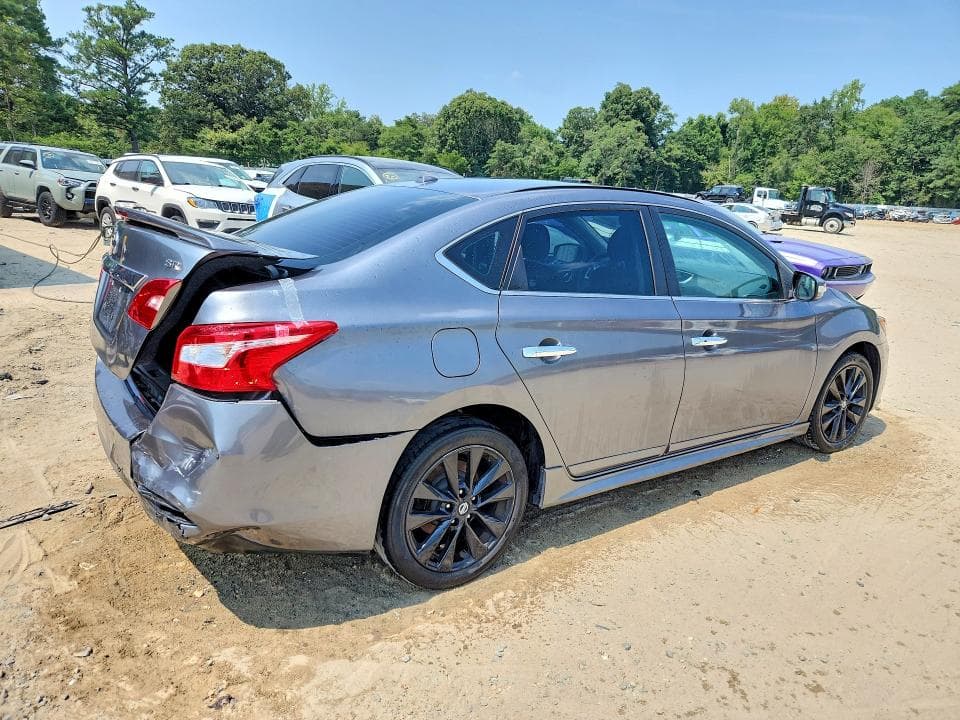 2019 NISSAN SENTRA SR 3