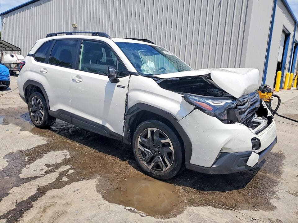 2025 SUBARU FORESTER PREMIUM 4