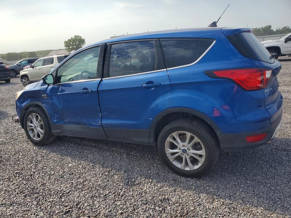2019 FORD ESCAPE SE 2