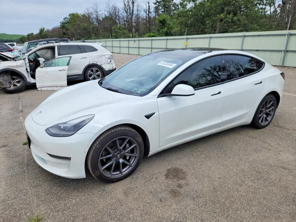 2022 TESLA MODEL 3 - 1