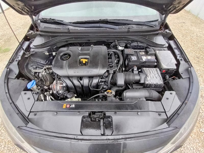 2020 HYUNDAI ELANTRA SE 11