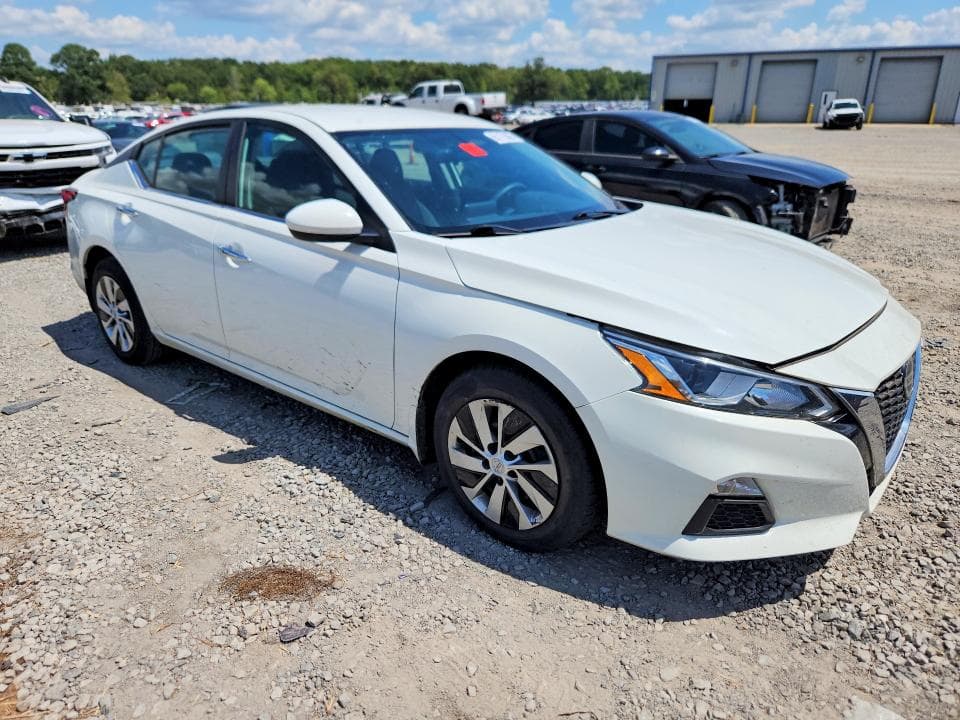 2020 NISSAN ALTIMA S 4