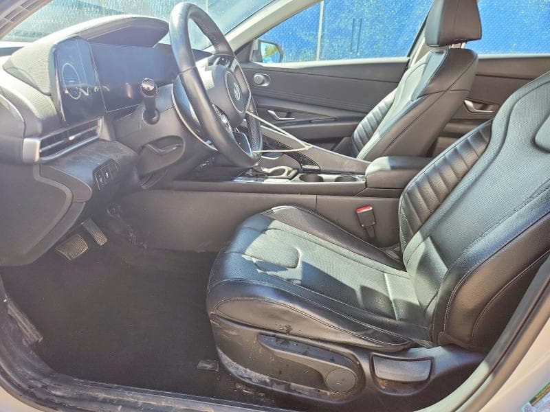 2024 HYUNDAI ELANTRA LUXURY 7