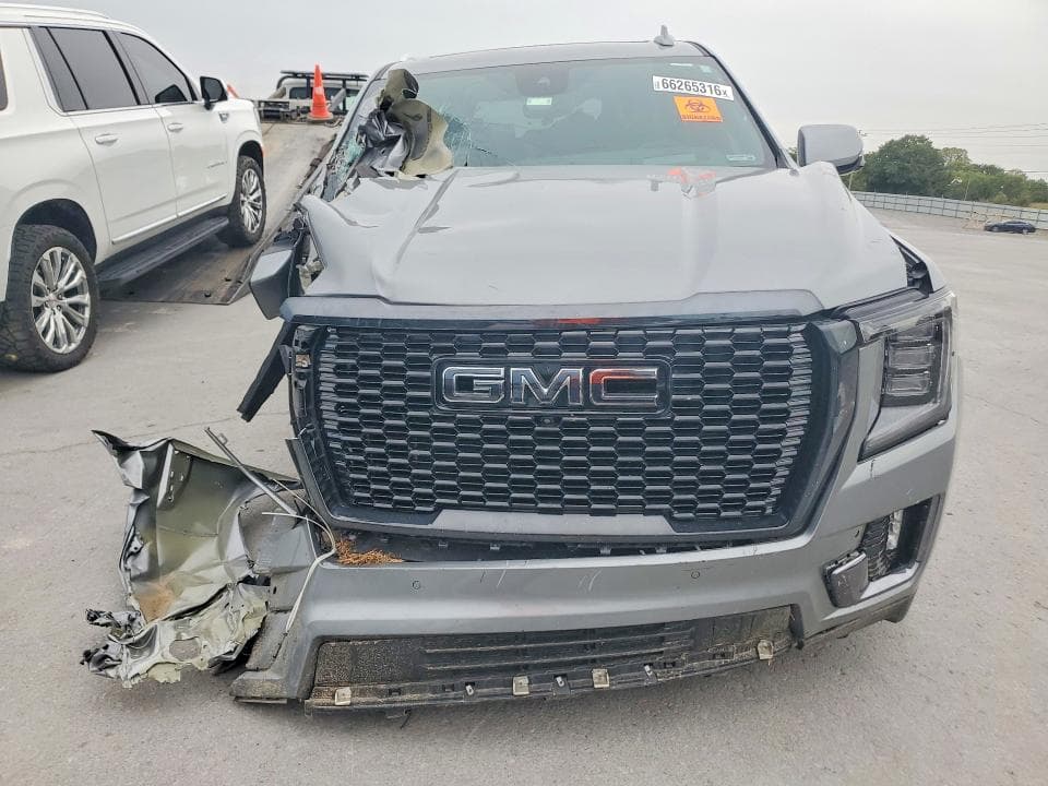 2023 GMC YUKON DENALI ULTIMATE 5