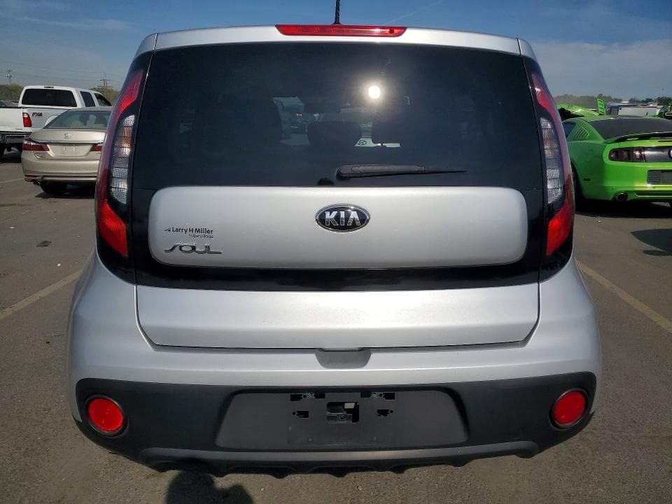 2018 KIA SOUL BASE 6