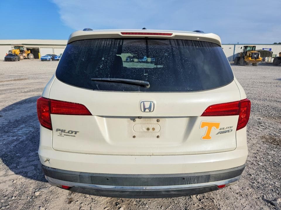2017 HONDA PILOT ELITE 6