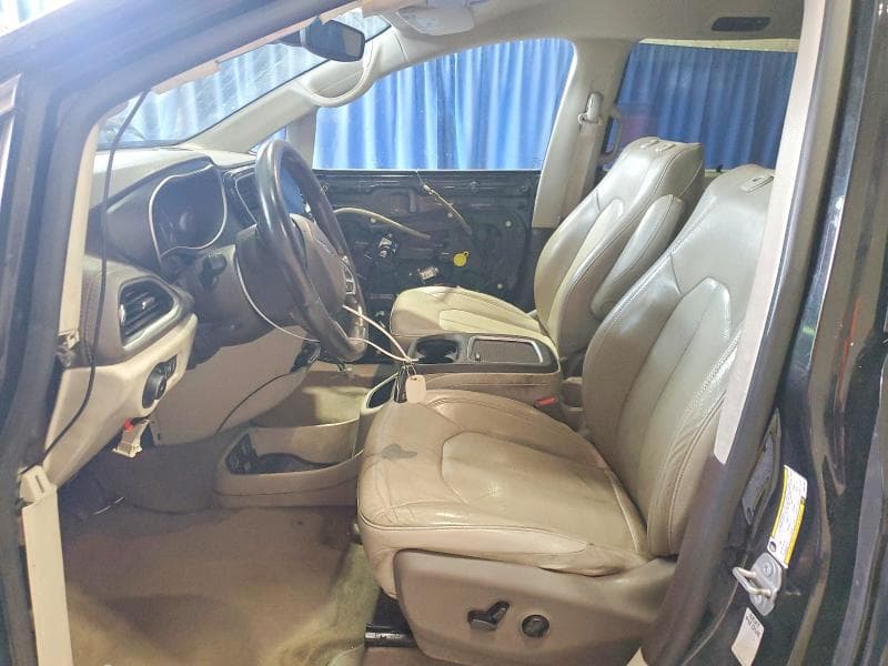 2021 CHRYSLER PACIFICA TOURING L 7