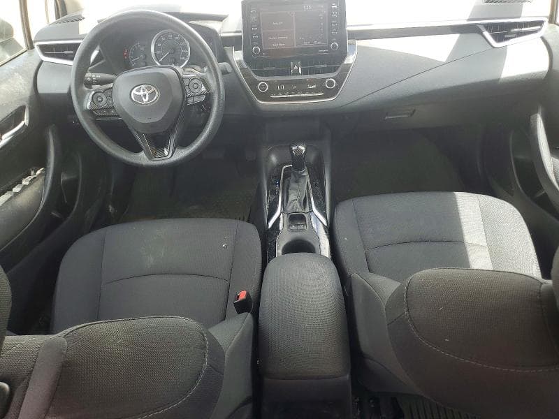 2021 TOYOTA COROLLA LE 8