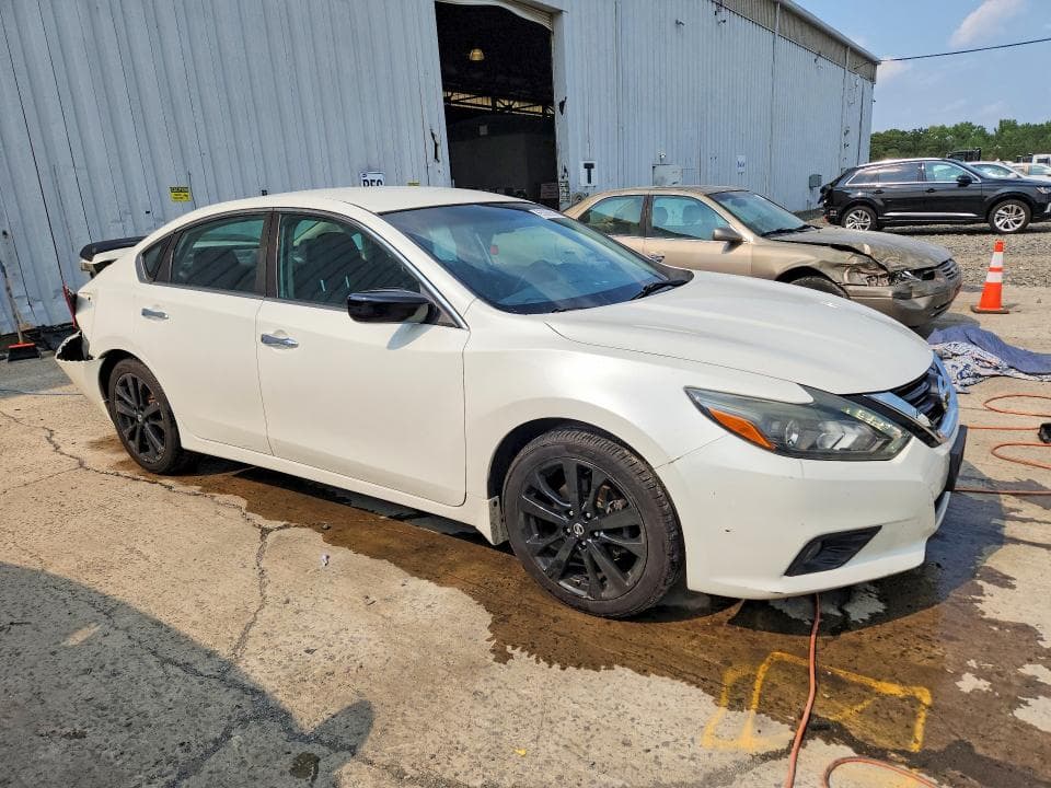 2017 NISSAN ALTIMA 2.5 SR 4