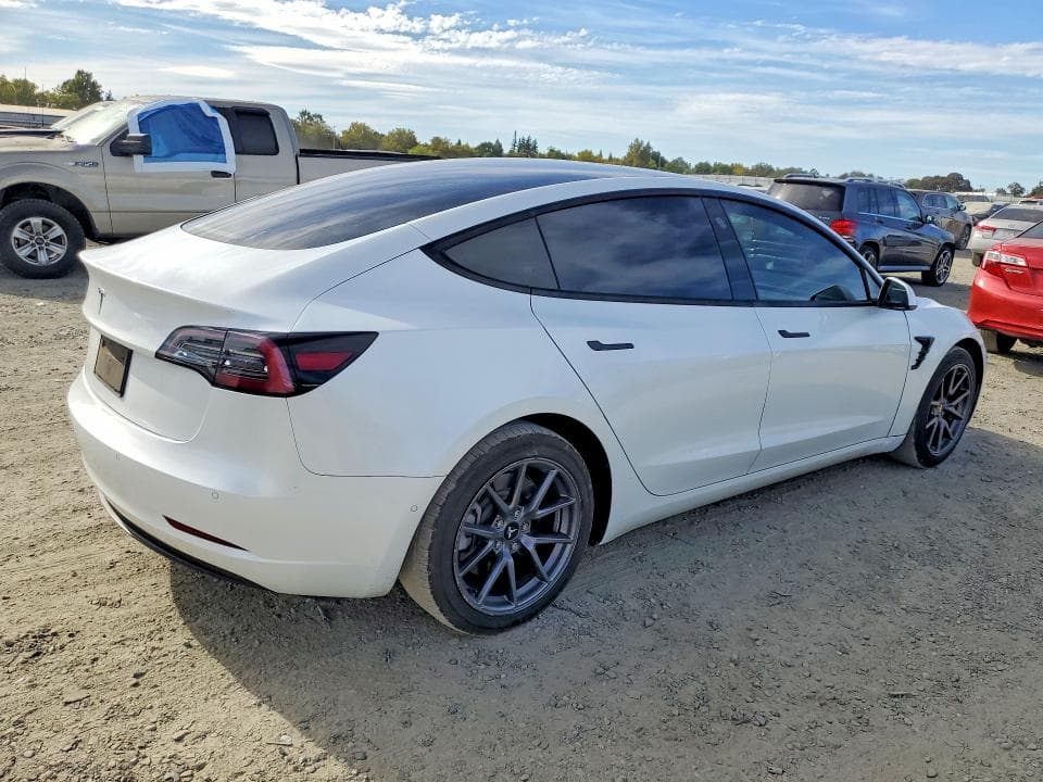 2021 TESLA MODEL 3 3