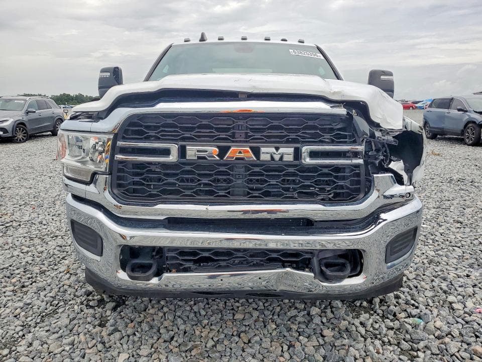 2023 RAM 2500 TRADESMAN 5