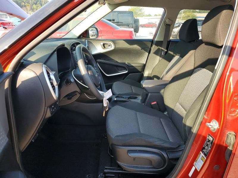 2022 KIA SOUL LX 7
