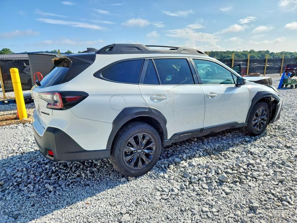 2024 SUBARU OUTBACK ONYX EDITION 3