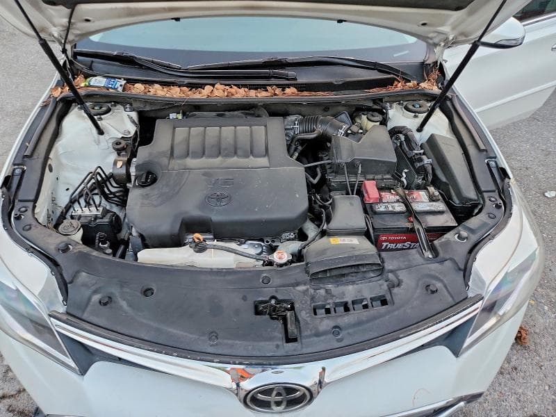 2017 TOYOTA AVALON XLE 11