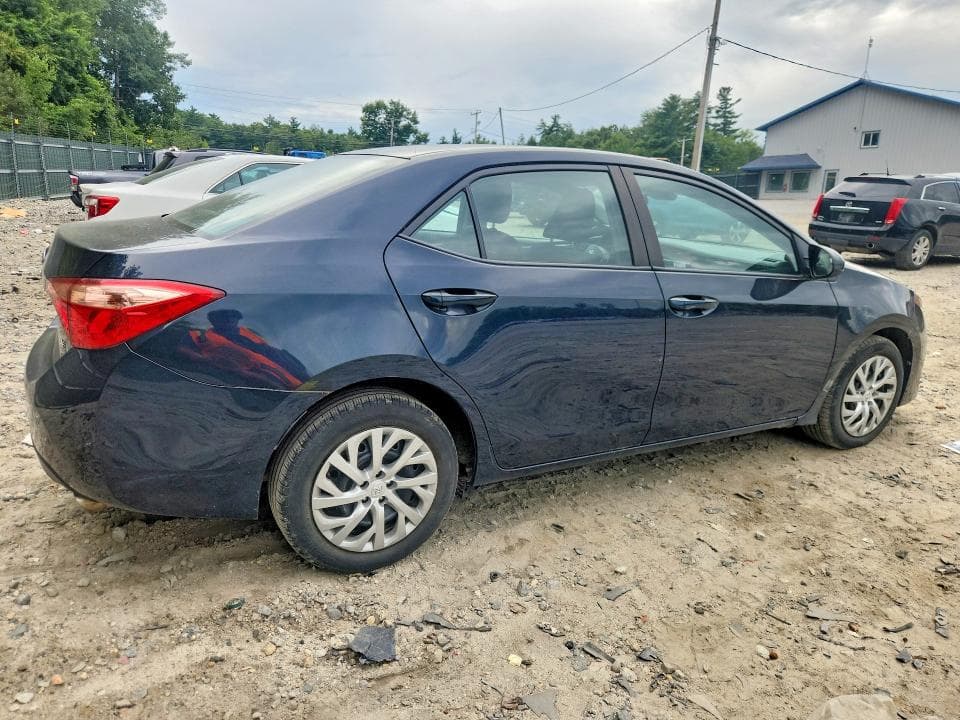 2019 TOYOTA COROLLA LE 3