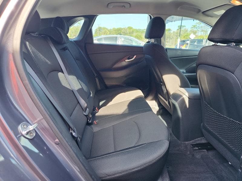 2018 HYUNDAI ELANTRA GT BASE 10