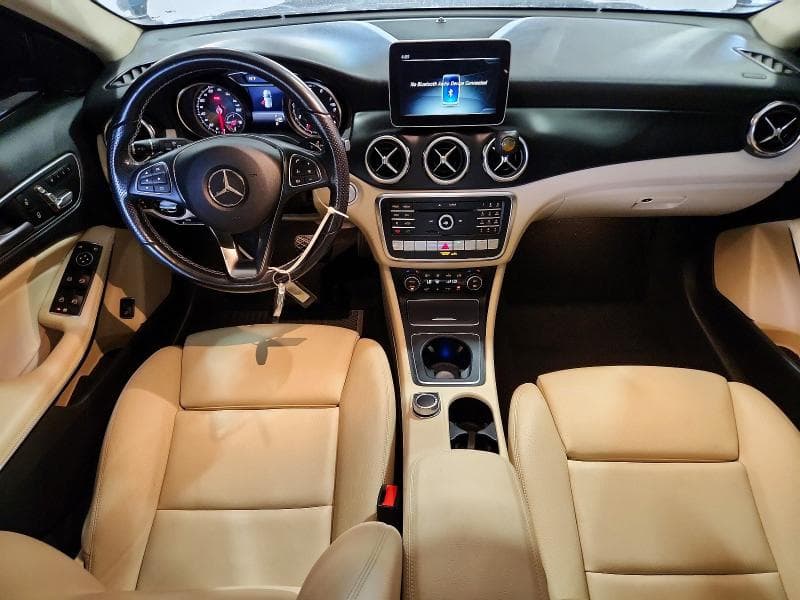 2020 MERCEDES-BENZ GLA 250 4MATIC 8