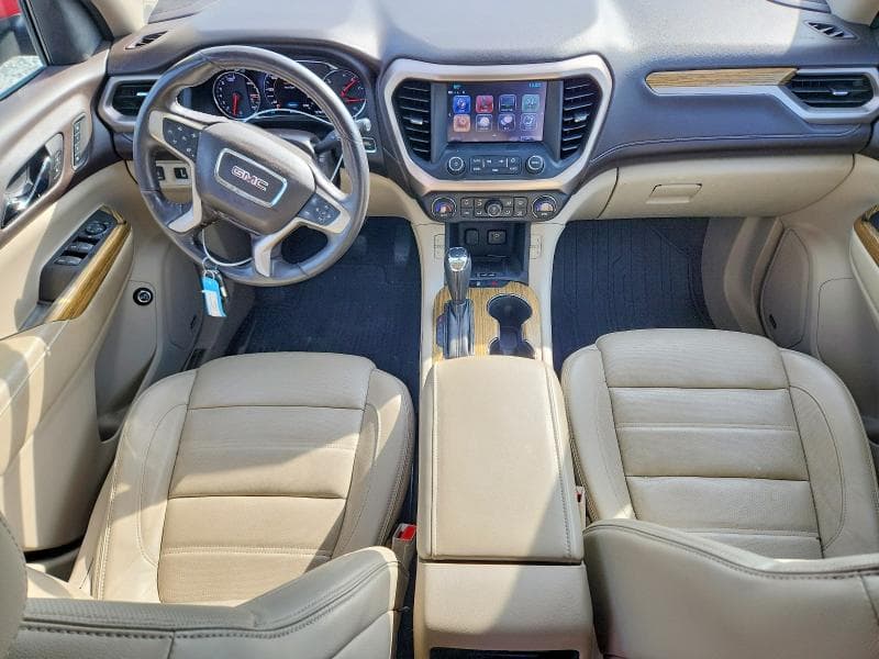 2017 GMC ACADIA DENALI 8