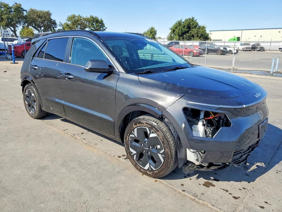 2023 KIA NIRO WIND 4