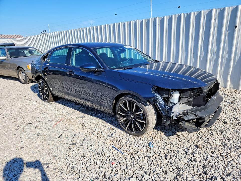 2024 HONDA ACCORD TOURING HYBRID 4