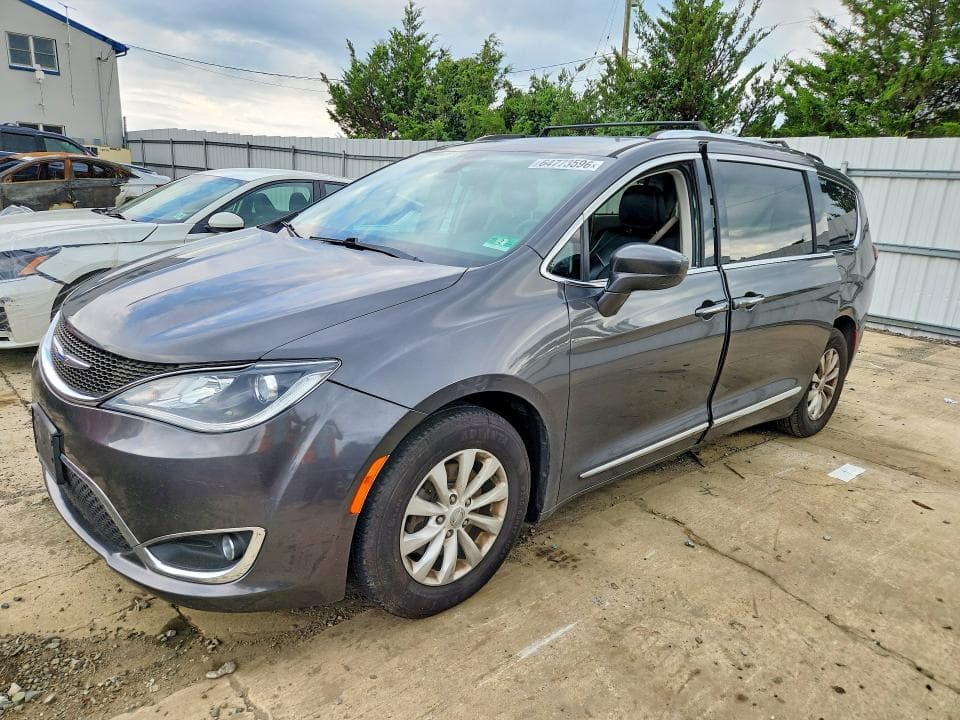 2018 CHRYSLER PACIFICA TOURING L