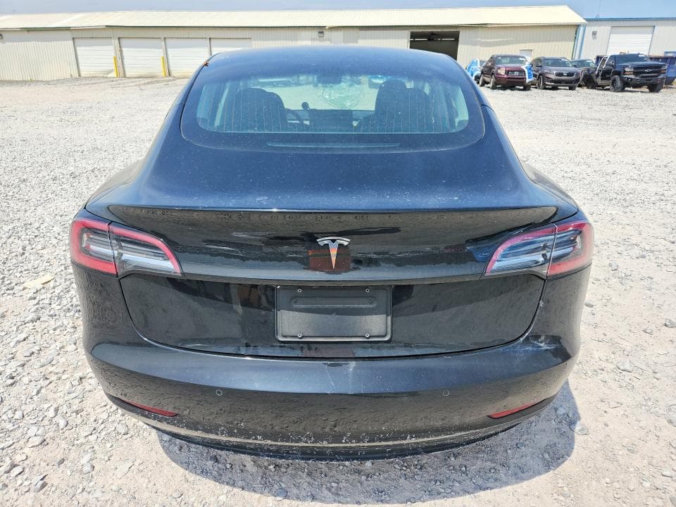 2019 TESLA MODEL 3 6