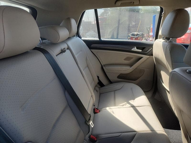2019 VOLKSWAGEN GOLF S 10