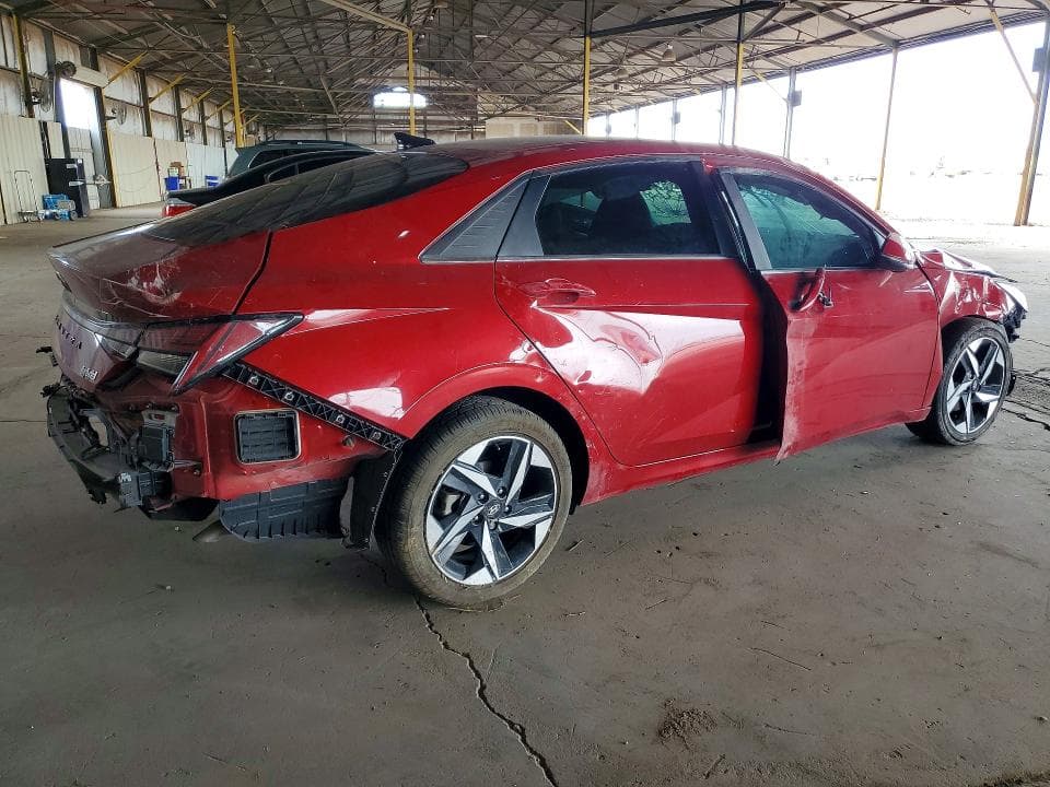 2022 HYUNDAI ELANTRA LIMITED 3