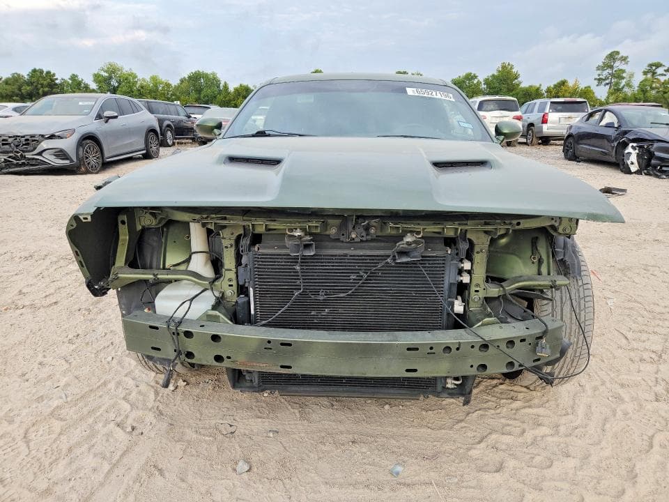 2022 DODGE CHALLENGER SXT 5