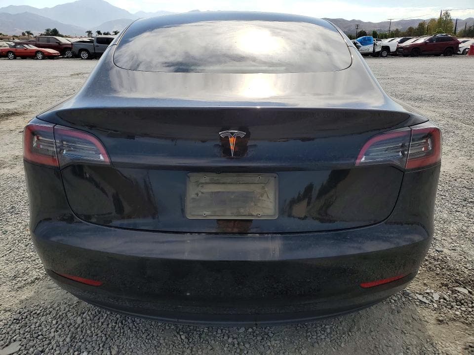 2023 TESLA MODEL 3 6