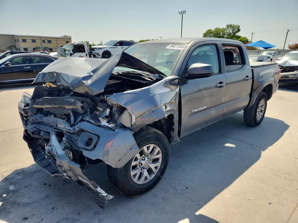 2017 TOYOTA TACOMA SR5 V6 - 1