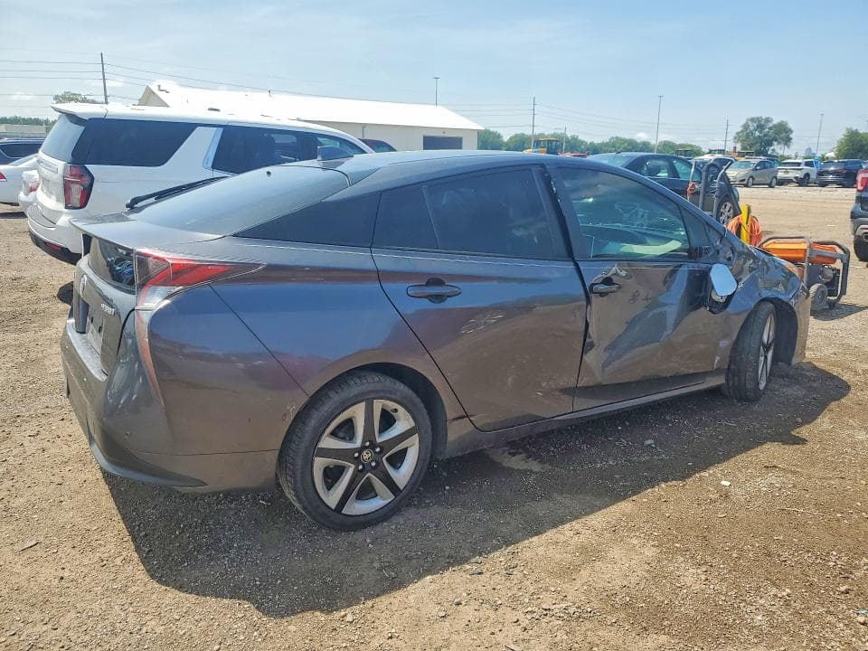 2018 TOYOTA PRIUS FOUR TOURING 3